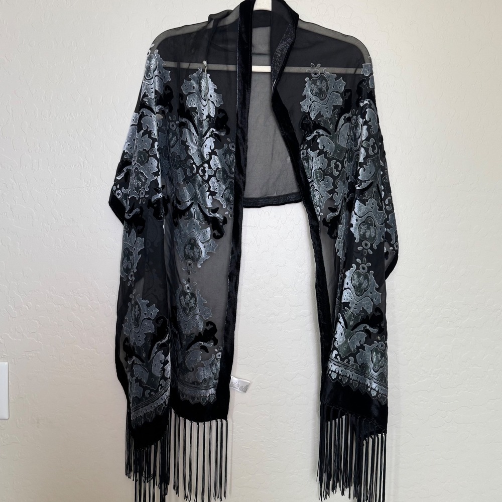 Unbranded Women Rayon Nylon Wrap OS Black Silver Excellent Burnout Velvet Fringe